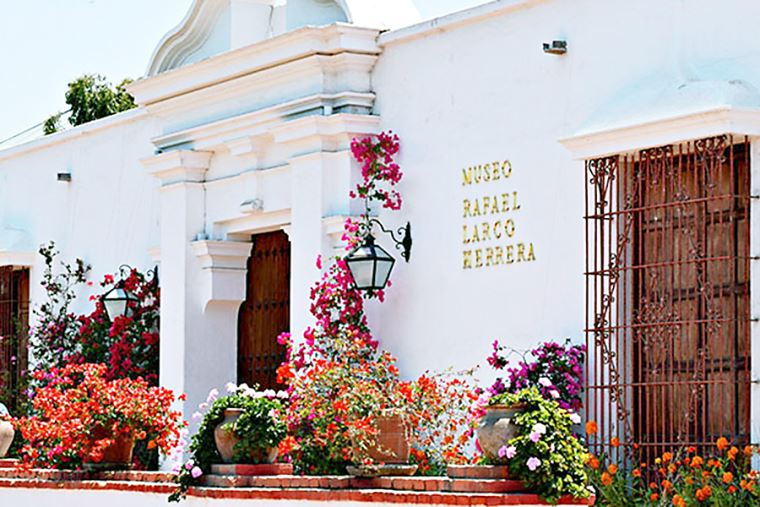 About Perú