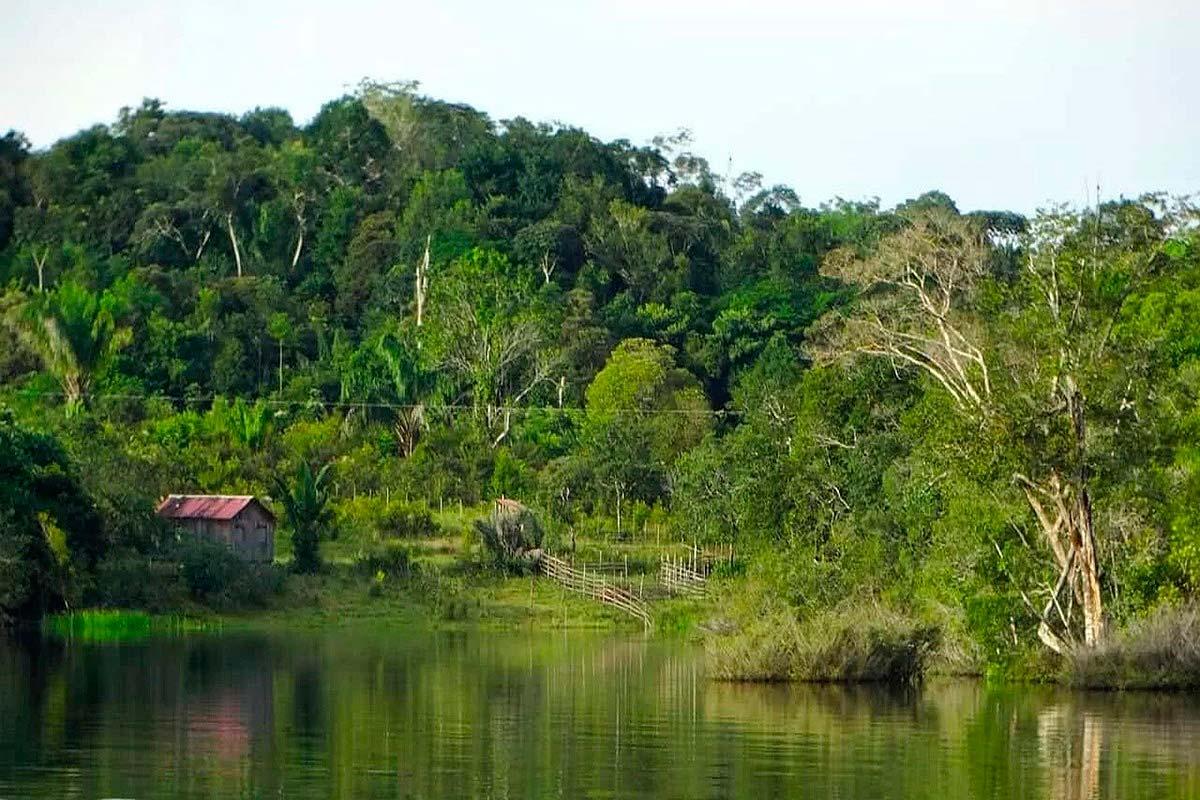 About Perú
