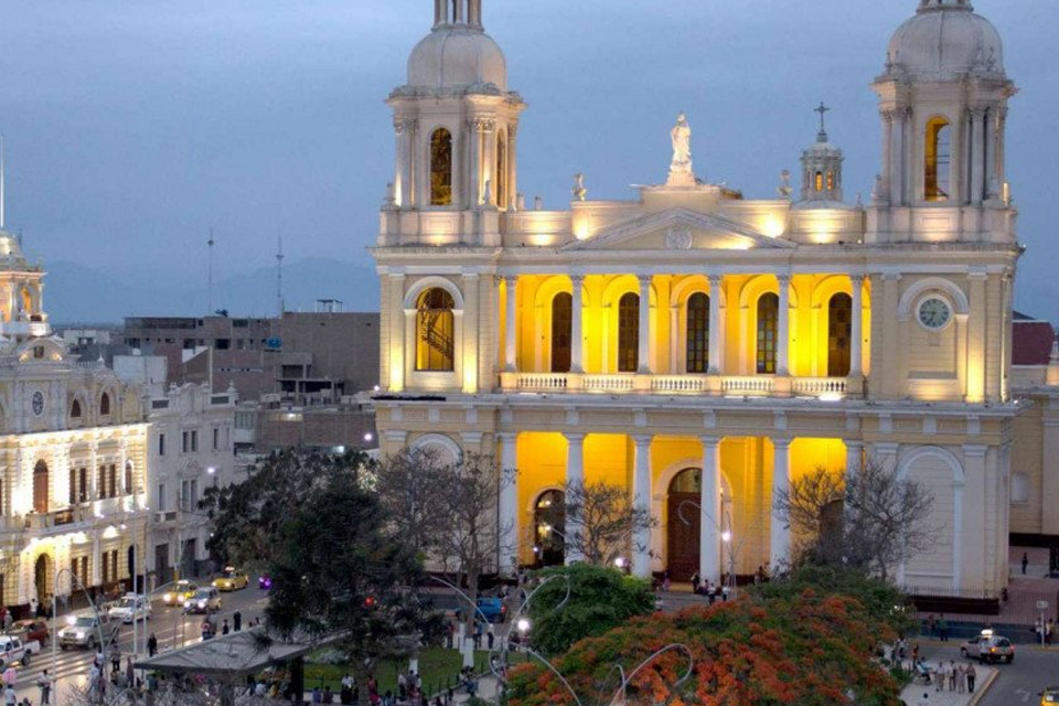 About Perú